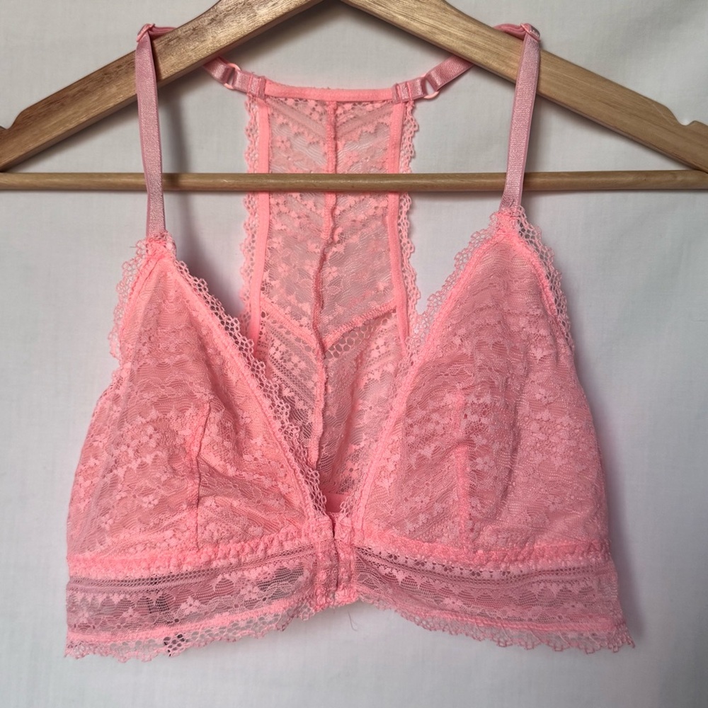 Victoria’s Secret Lace Bralette, Racerback, Front Closeure, Pink, Large